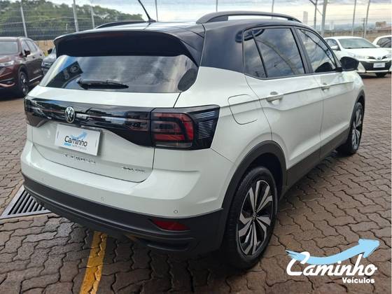 VOLKSWAGEN T-CROSS 1.0 200 TSI TOTAL FLEX AUTOMÁTICO VOLKSWAGEN T-CROSS 1.0 200 TSI TOTAL FLEX AUTOMÁTICO